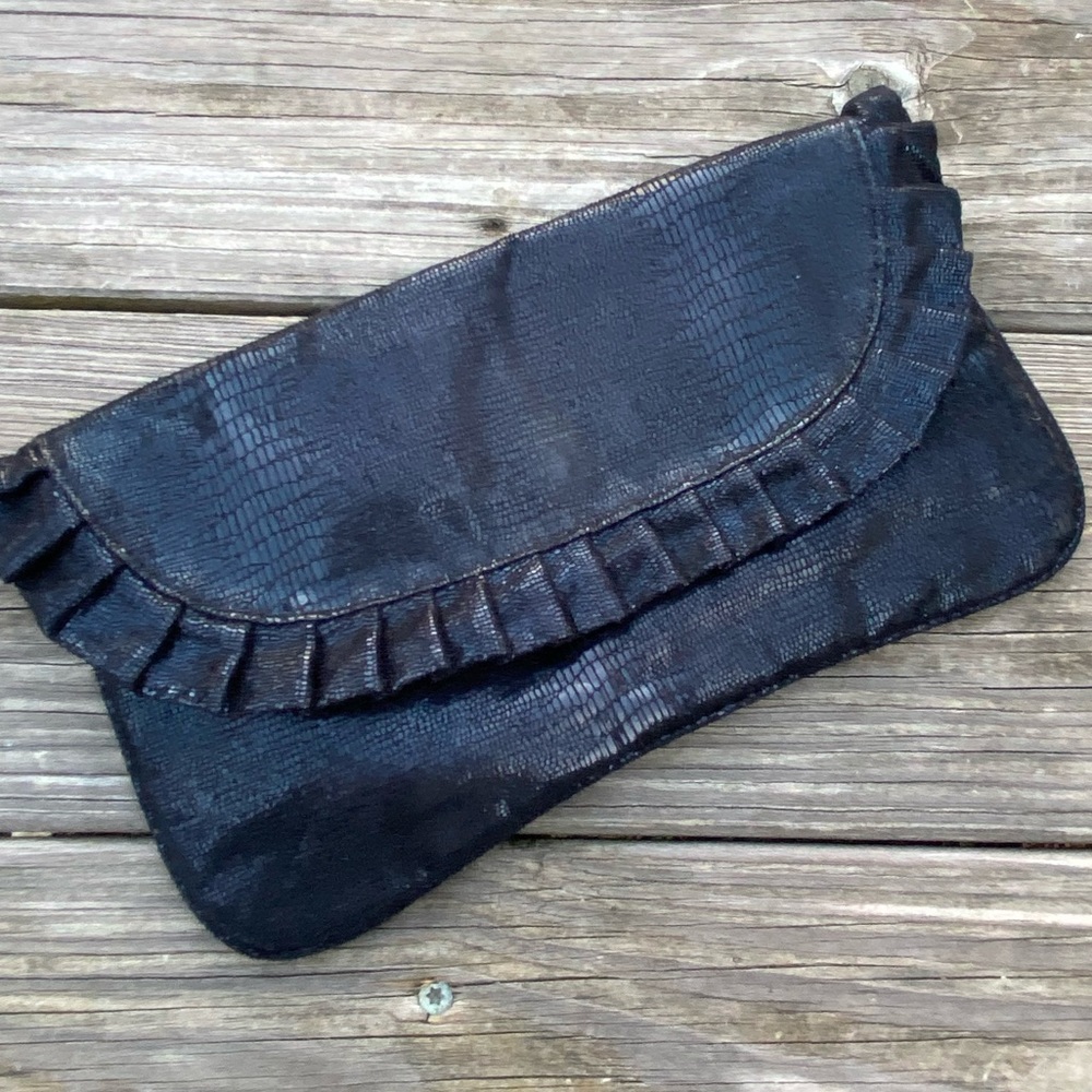 Steve Madden Black snakeskin look clutch purse wristlet